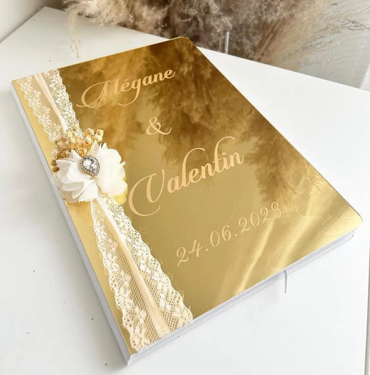 Livre d'or personnalisé en or miroir avec dentelle, fleur et bijoux élégant, parfait pour mariage et événements