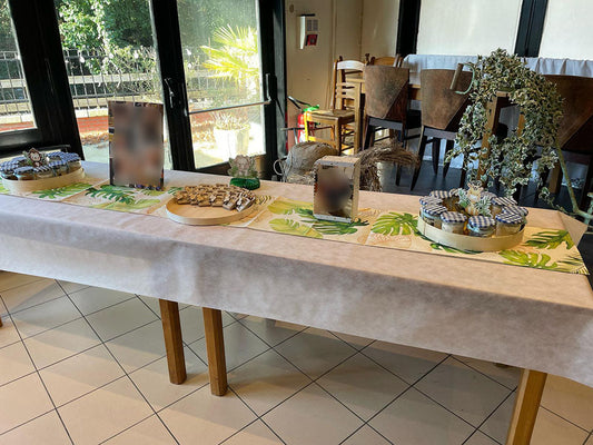 Décoration du baptême de Thomas avec Savons Savana personnalisés pour les invités